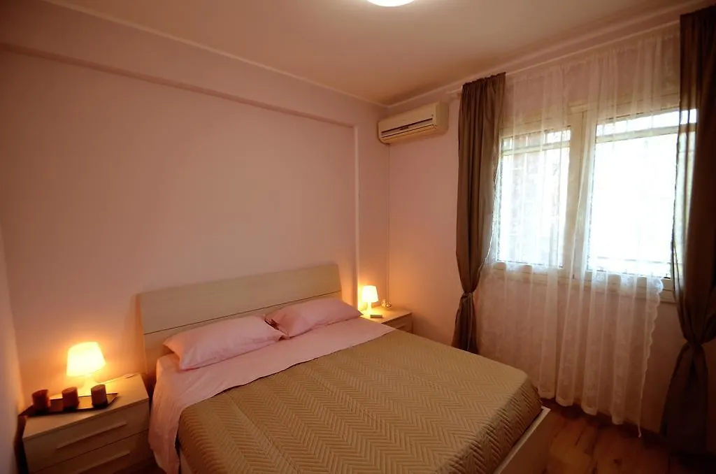 Casa Antonella Apartment Letojanni